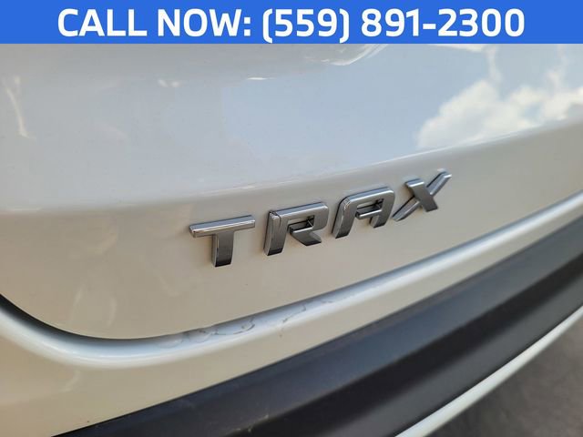Used 2025 Chevrolet Trax LT FWD image 27