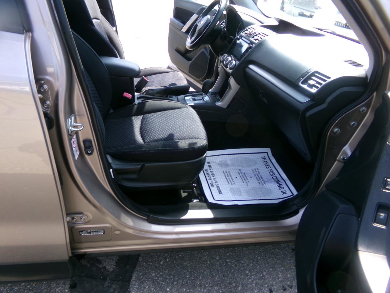 Used 2016 Subaru Forester 2.5i Premium w/ All-Weather Package image 23