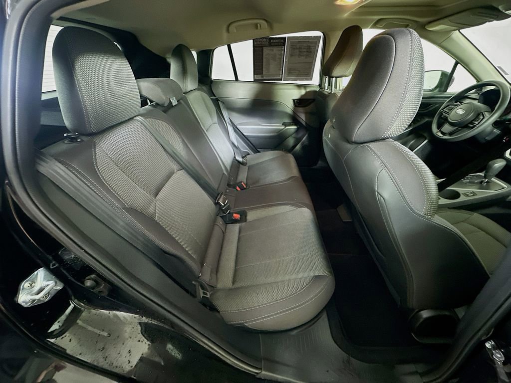Used 2024 Subaru Crosstrek 2.0i Premium image 11