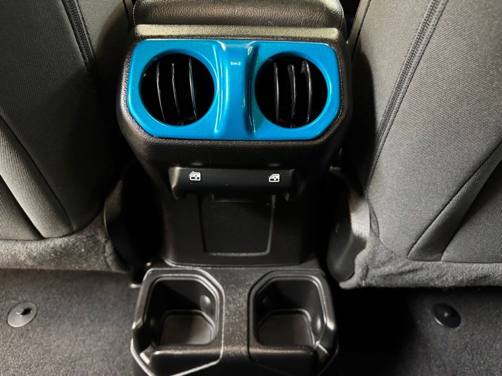 Used 2020 Jeep Wrangler Unlimited Sport S image 17