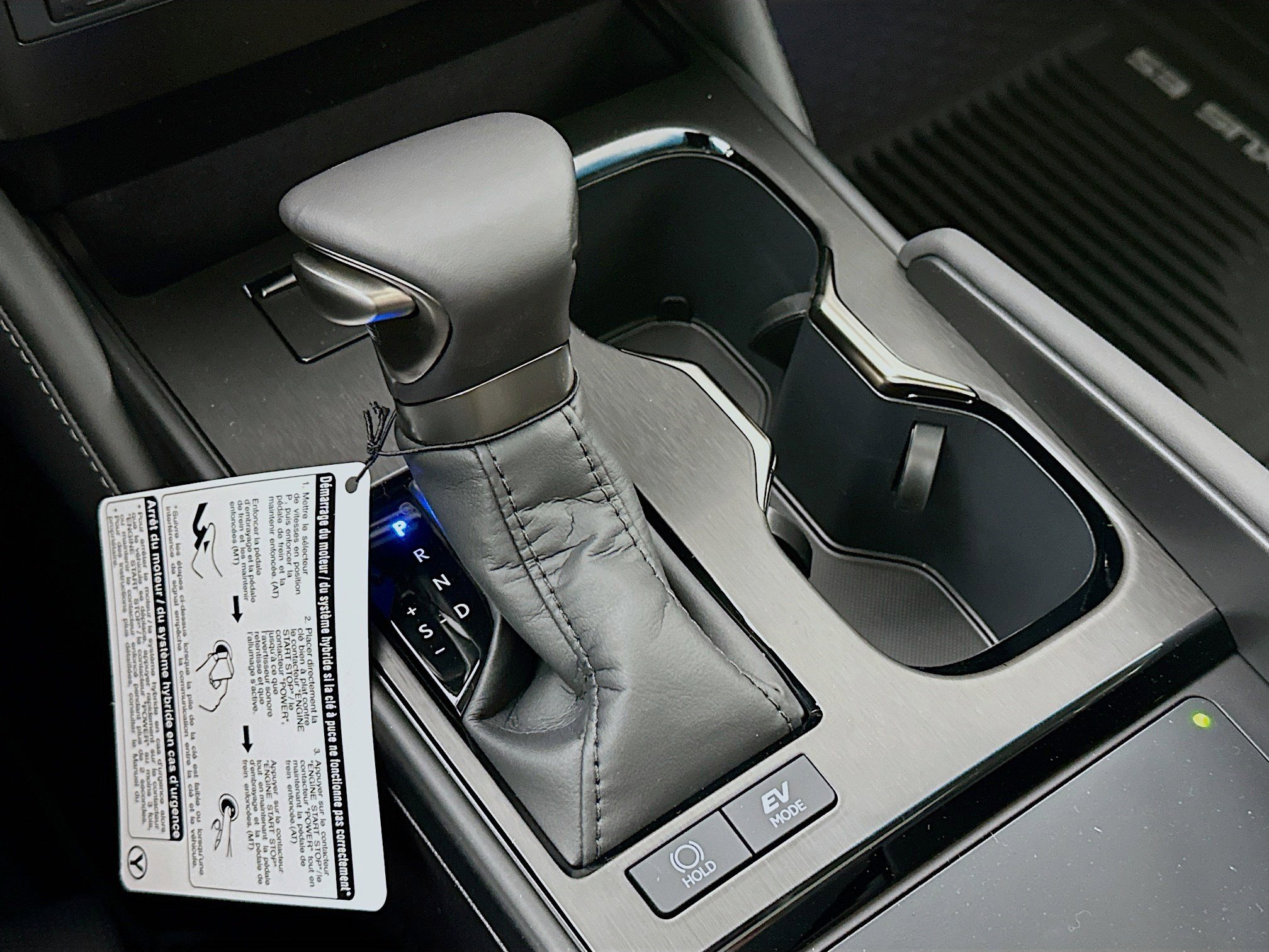 New 2025 Lexus ES 300h w/ Luxury Package image 17