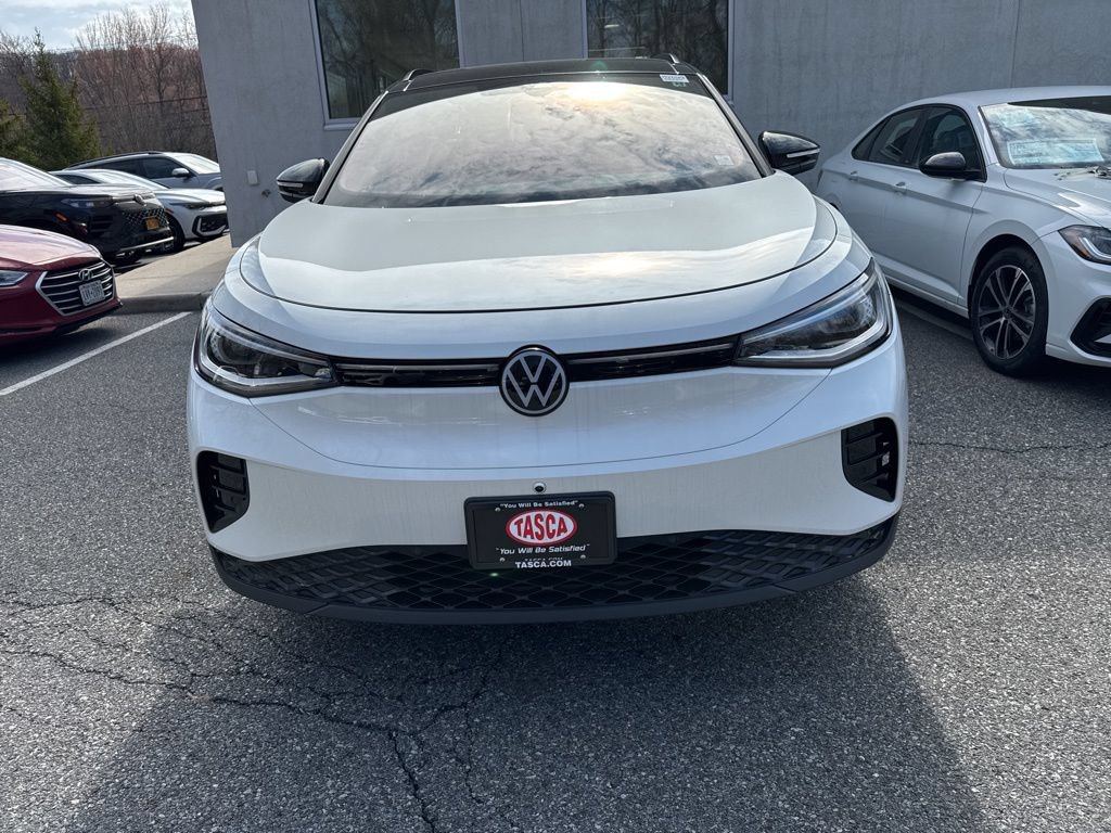 New 2025 Volkswagen ID.4 Pro S Plus AWD/4WD image 2