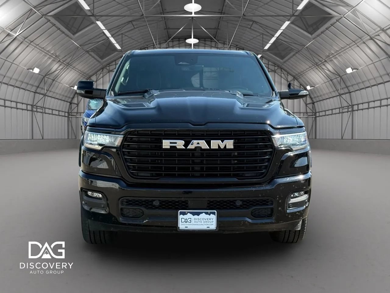 Used 2026 RAM 1500 Laramie AWD/4WD image 8