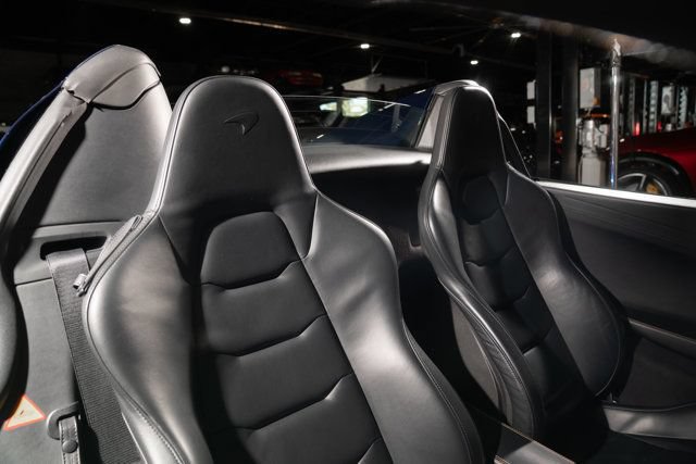 Used 2013 McLaren MP4-12C Spider RWD image 38