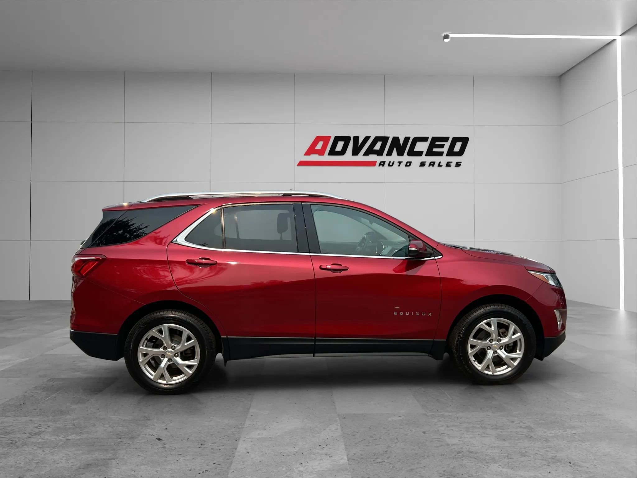 Used 2019 Chevrolet Equinox LT image 8