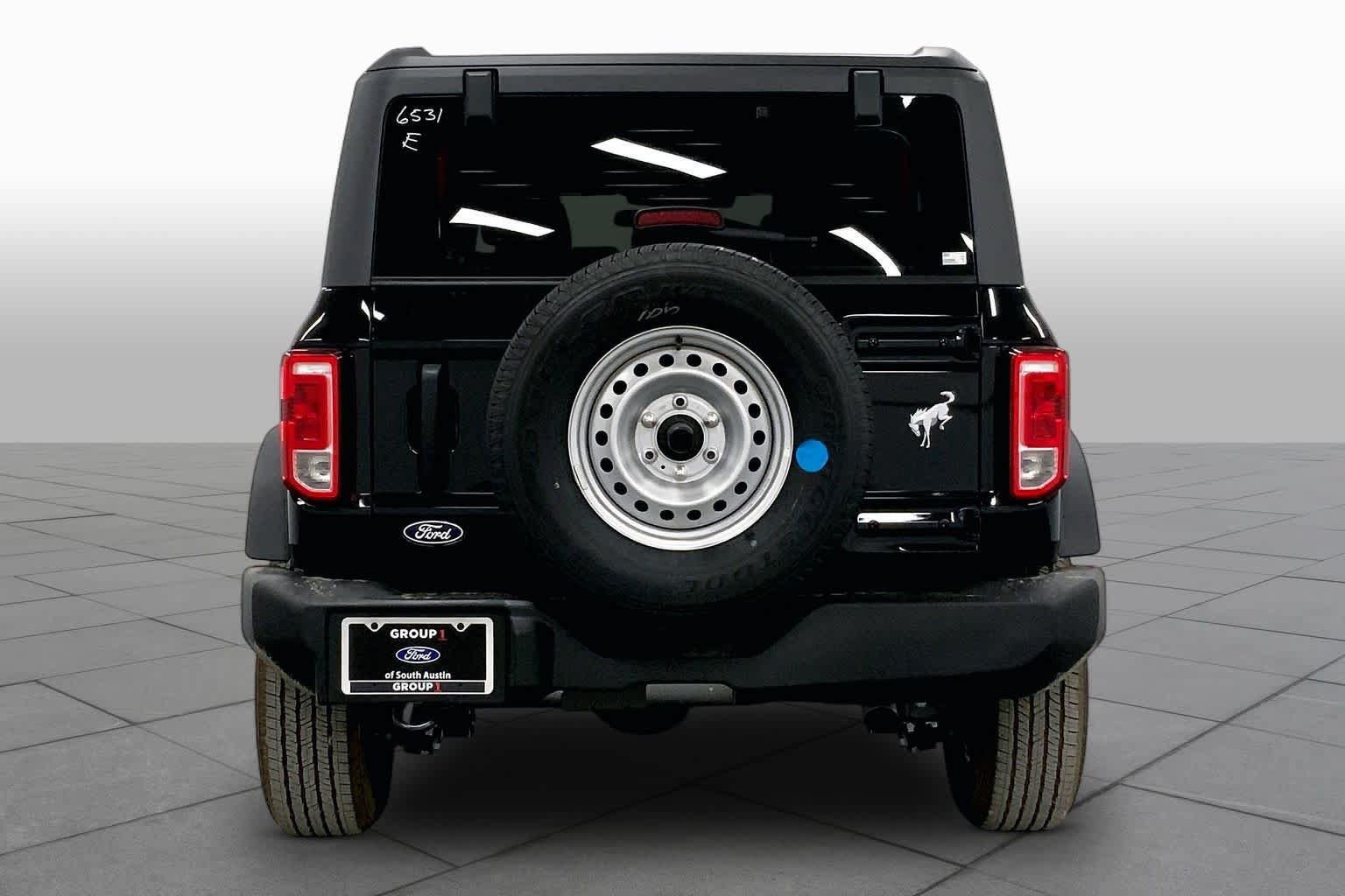 New 2026 Ford Bronco 4-Door AWD/4WD image 4
