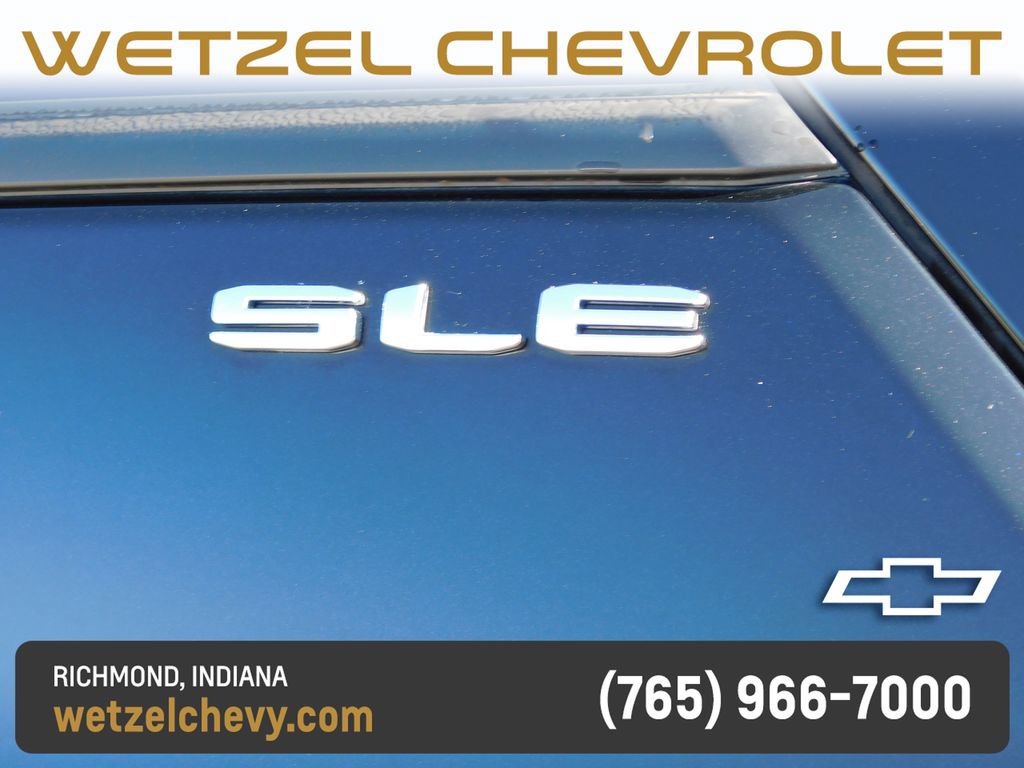 Used 2023 GMC Terrain SLE w/ Driver Convenience Package FWD image 41