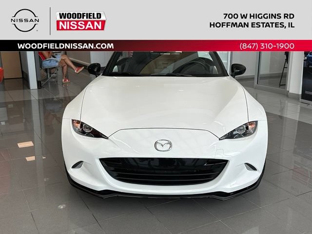 Used 2020 MAZDA MX-5 Miata Club RWD image 2
