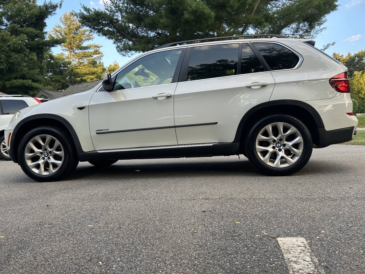 Used 2013 BMW X5 xDrive35i AWD/4WD image 2