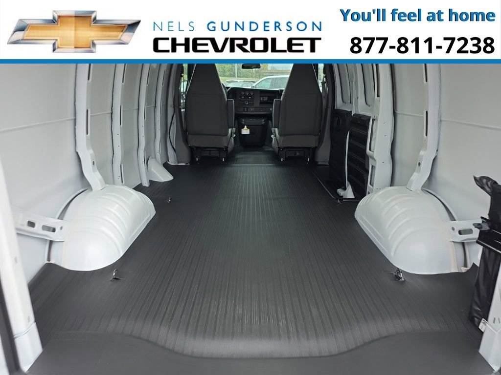 New 2025 Chevrolet Express 2500 w/ Driver Convenience Package image 12