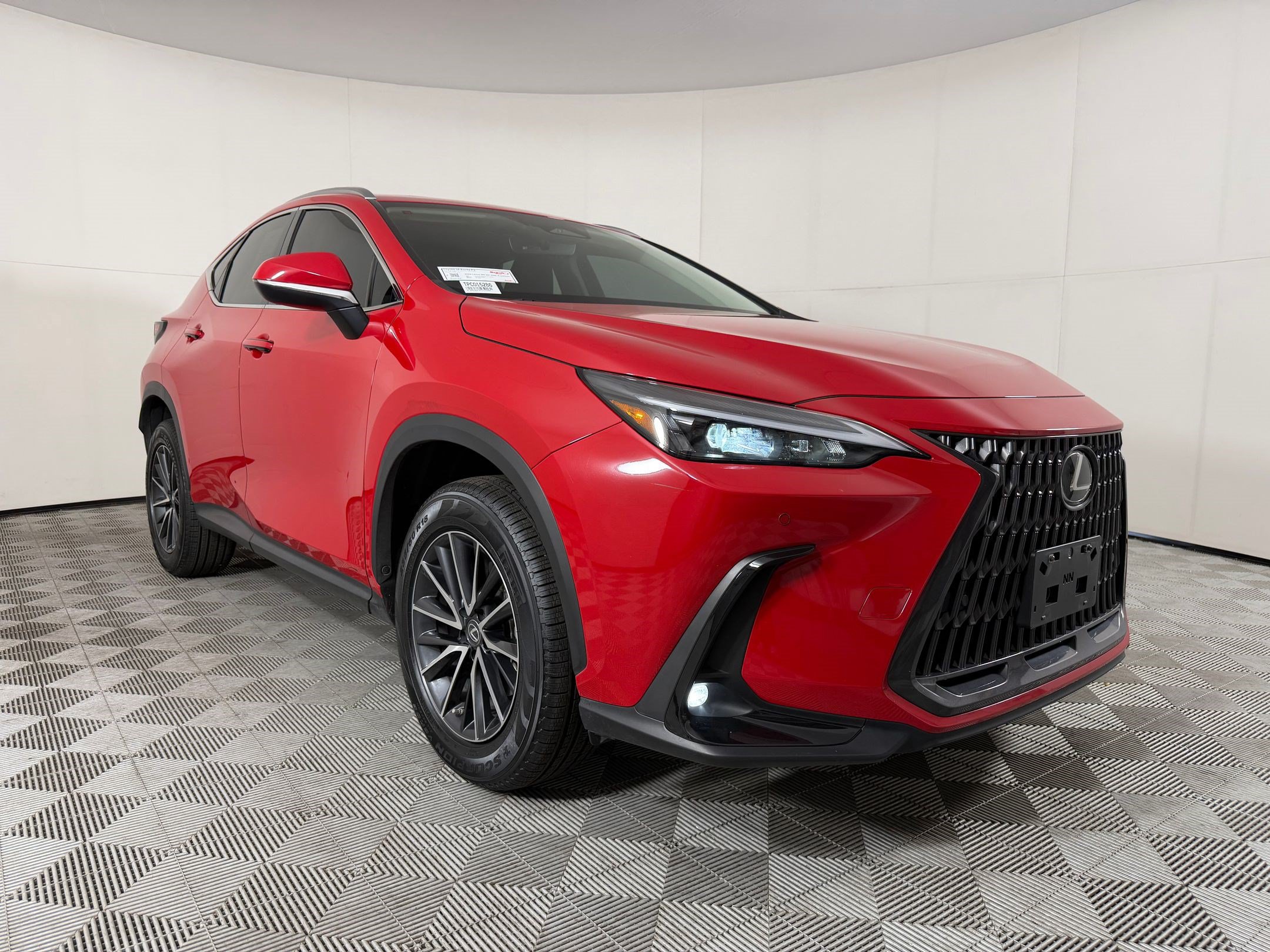 Used 2023 Lexus NX 350h AWD image 7