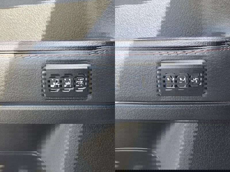 Used 2023 Toyota 4Runner Limited image 29