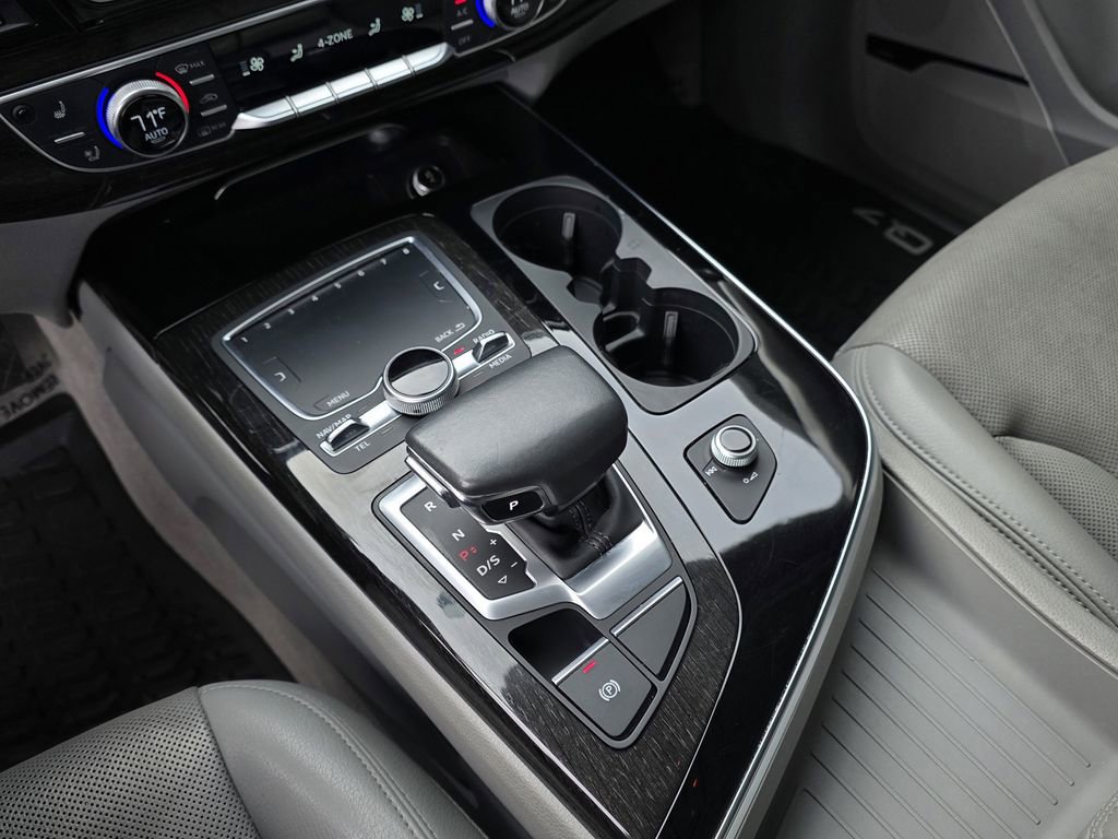 Used 2019 Audi Q7 3.0T Premium Plus w/ Premium Plus Package image 24