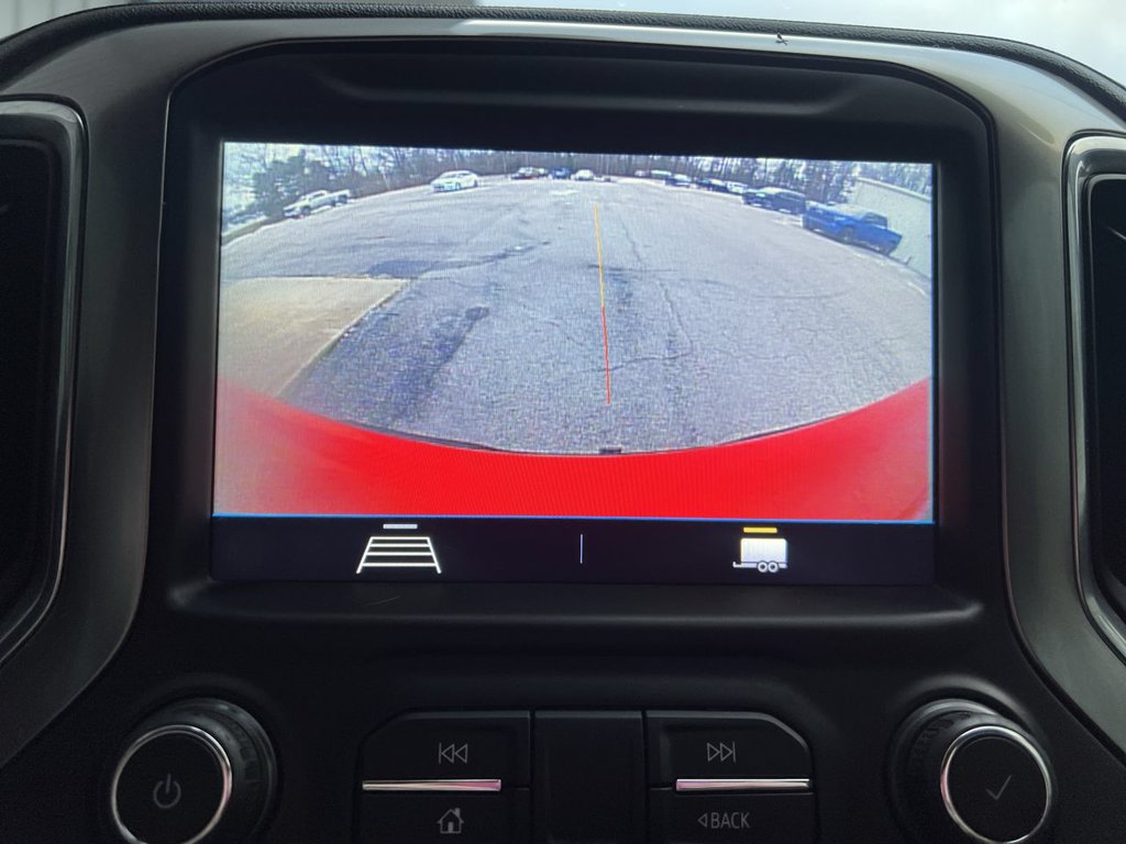 Used 2021 Chevrolet Silverado 1500 LT Trail Boss AWD/4WD image 15