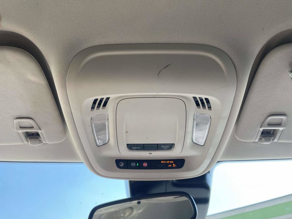 Used 2021 Buick Envision Preferred FWD image 29