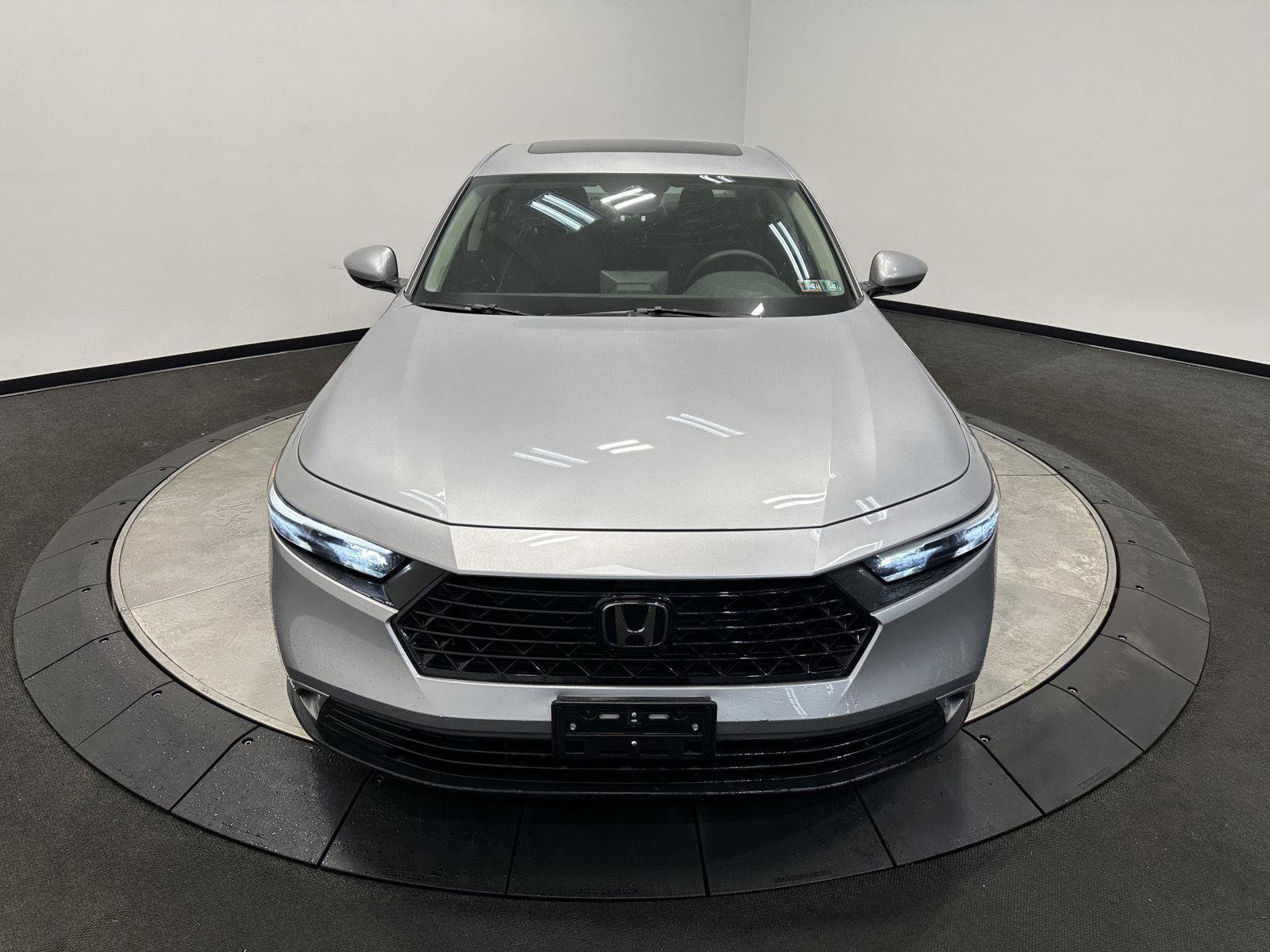 Certified 2023 Honda Accord EX image 2