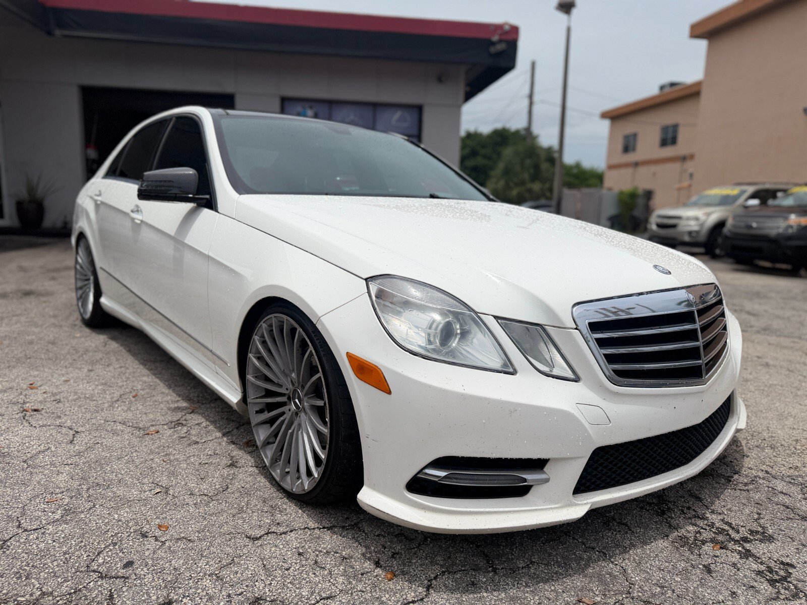Used 2013 Mercedes-Benz E 350 4MATIC Sedan image 7