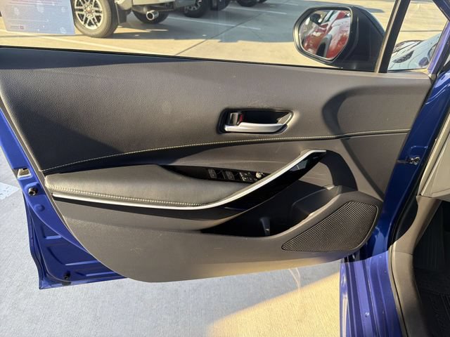 Used 2023 Toyota Corolla XSE FWD image 9