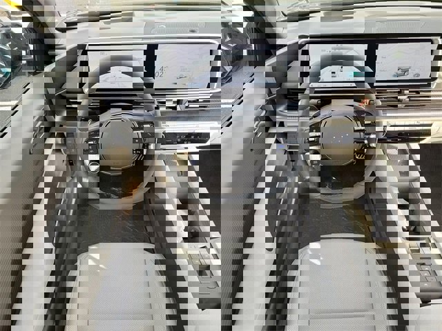Certified 2025 Hyundai Ioniq 6 Limited image 7