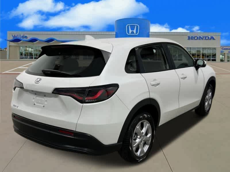 Certified 2025 Honda HR-V LX image 6