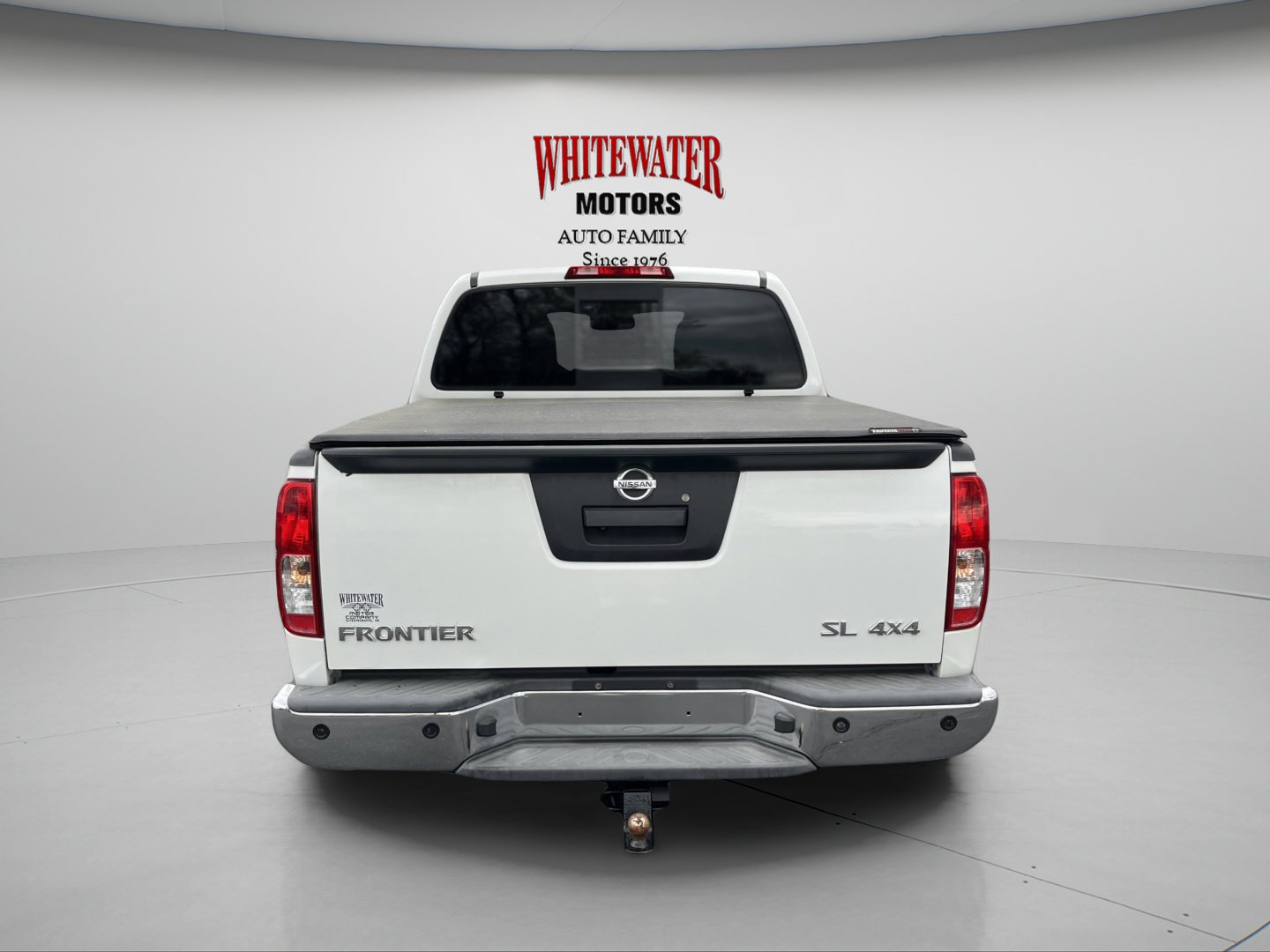 Used 2015 Nissan Frontier SL AWD/4WD image 4
