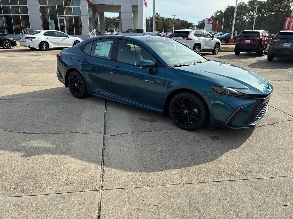 New 2026 Toyota Camry SE image 9