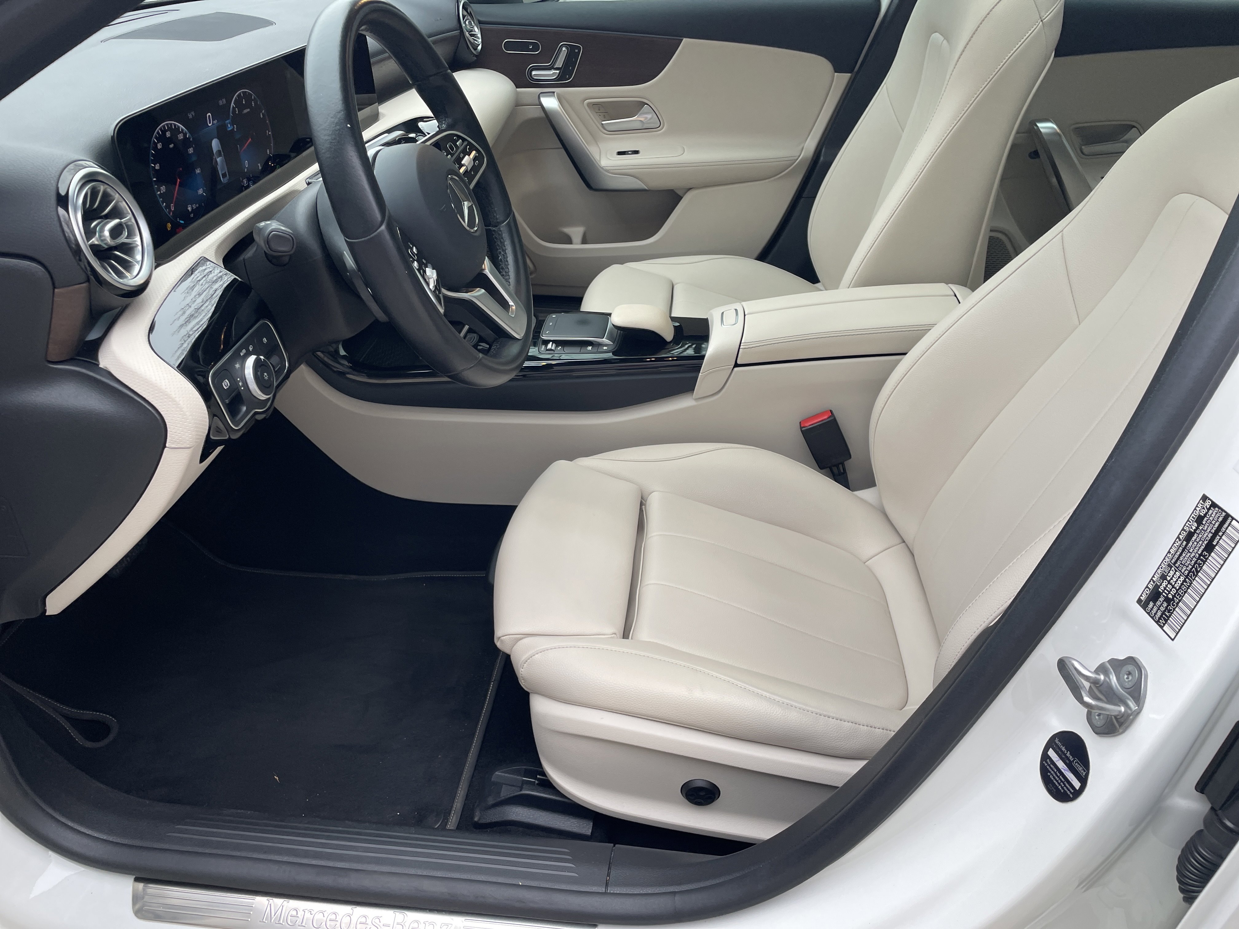 Used 2021 Mercedes-Benz A 220 image 18