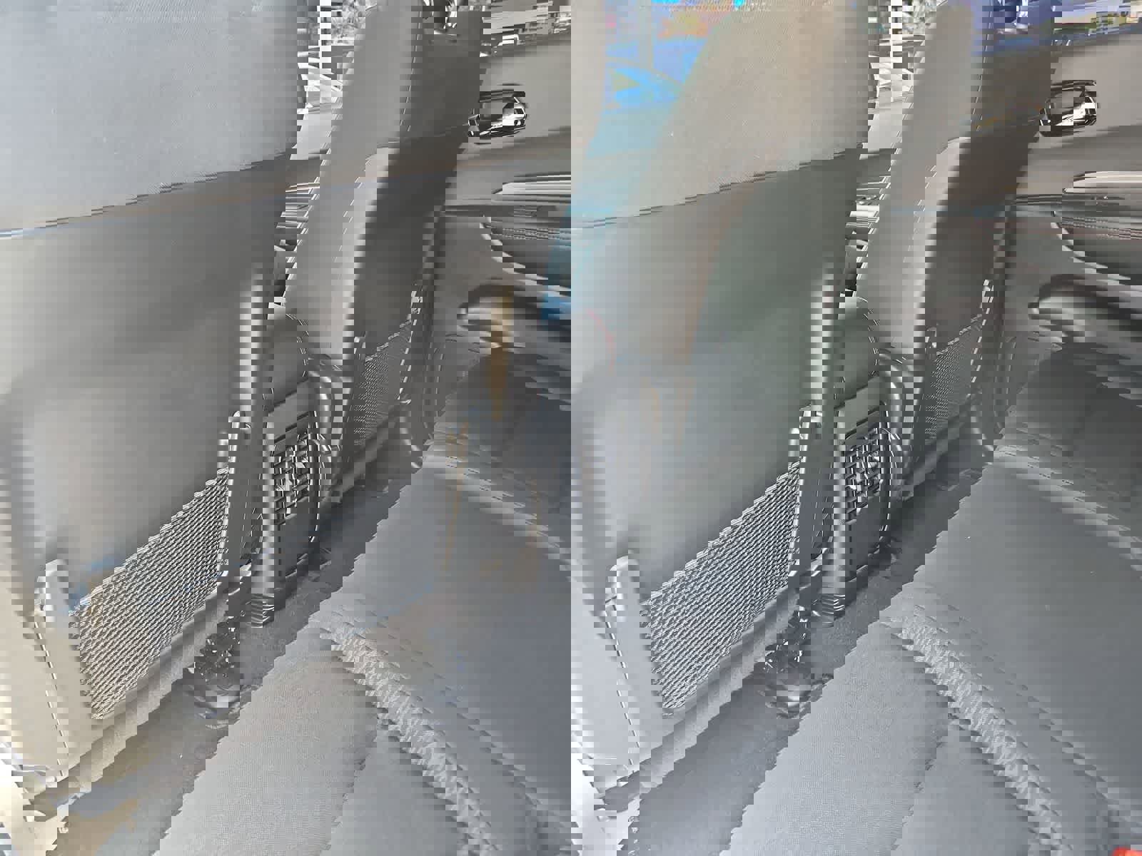 Certified 2025 Dodge Durango GT w/ Blacktop Package image 19