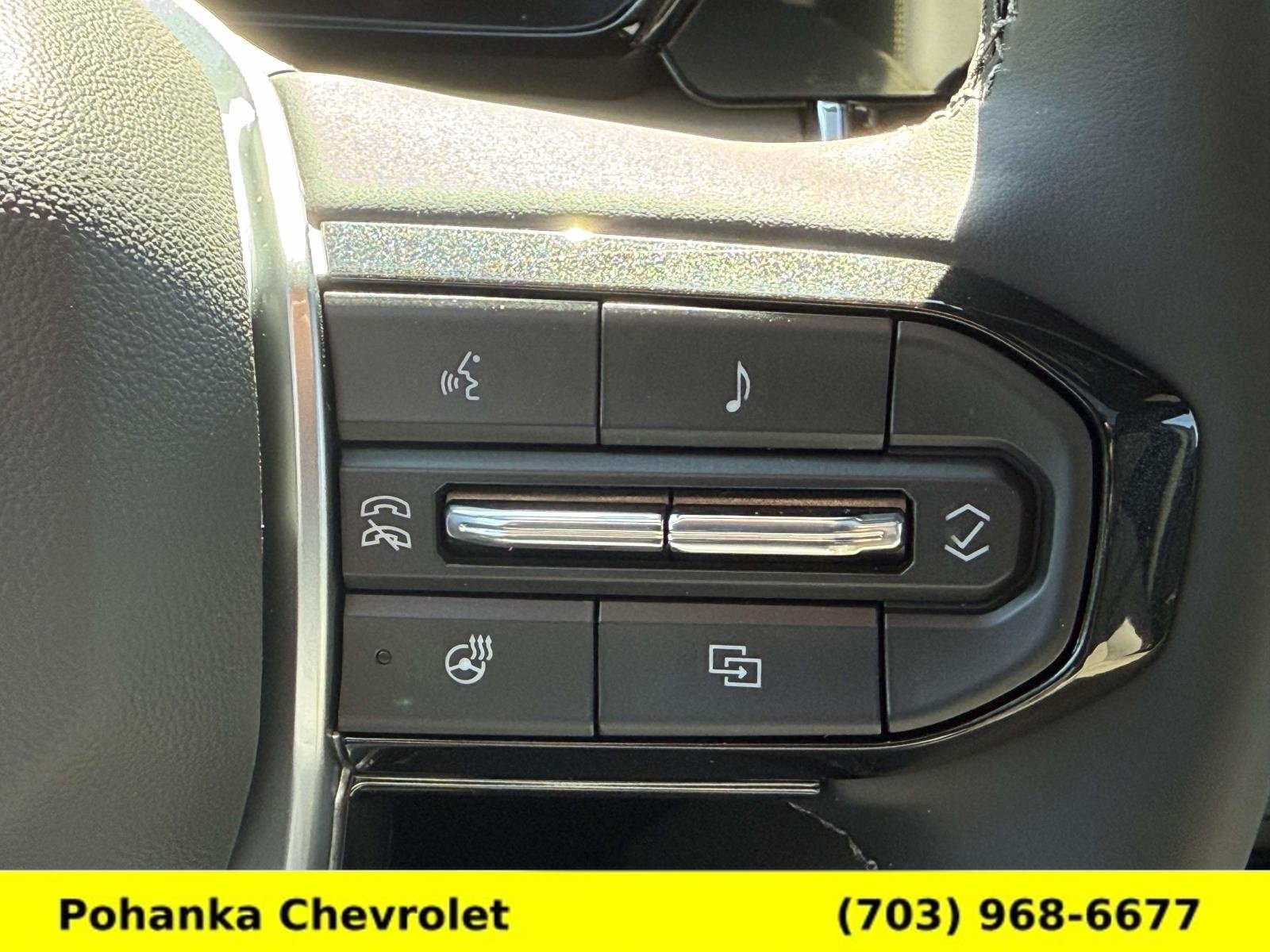 New 2026 Chevrolet Colorado ZR2 w/ Technology Package AWD/4WD image 16