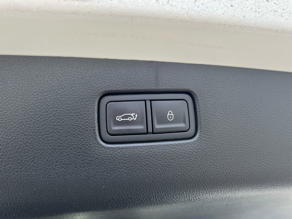 Used 2026 Genesis GV70 2.5T Select AWD/4WD image 18