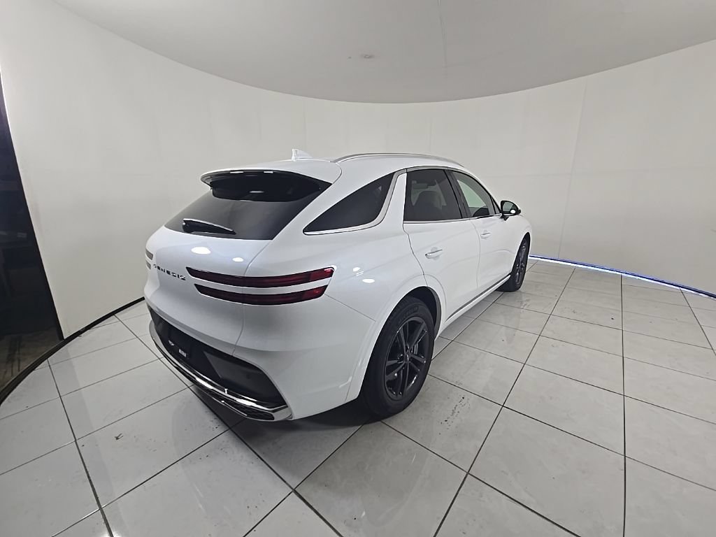 New 2027 Genesis GV70 2.5T Select AWD/4WD image 5