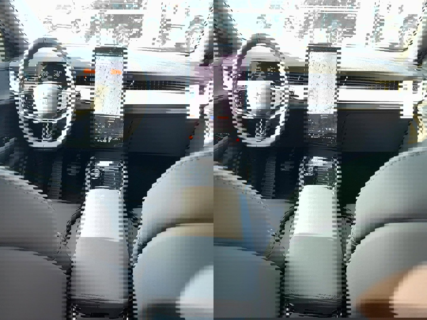 New 2025 Polestar Polestar 3 image 14