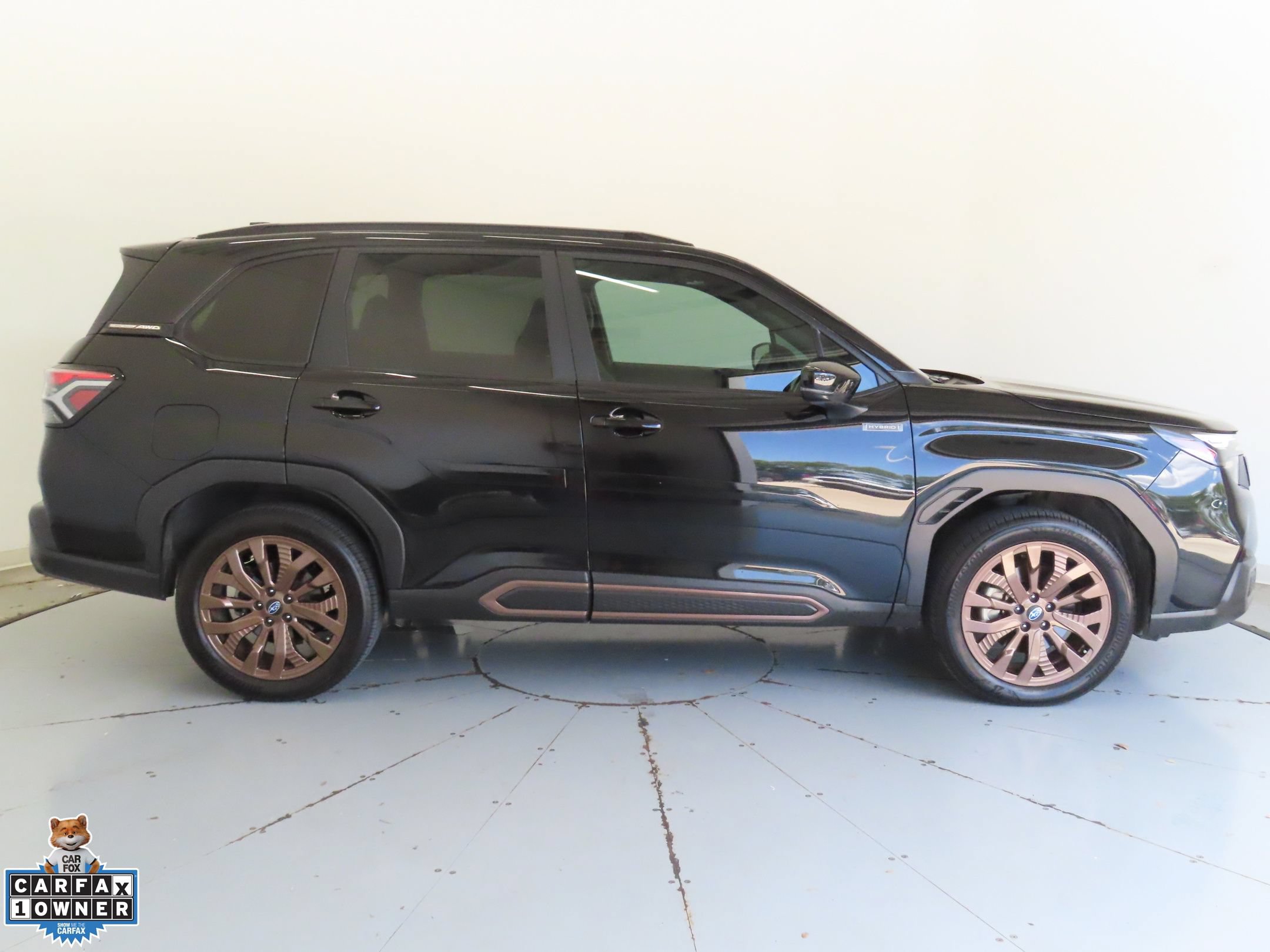 Used 2025 Subaru Forester Sport AWD/4WD image 2
