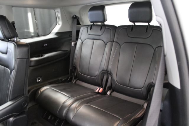 Used 2021 Jeep Grand Cherokee L Limited AWD/4WD image 23