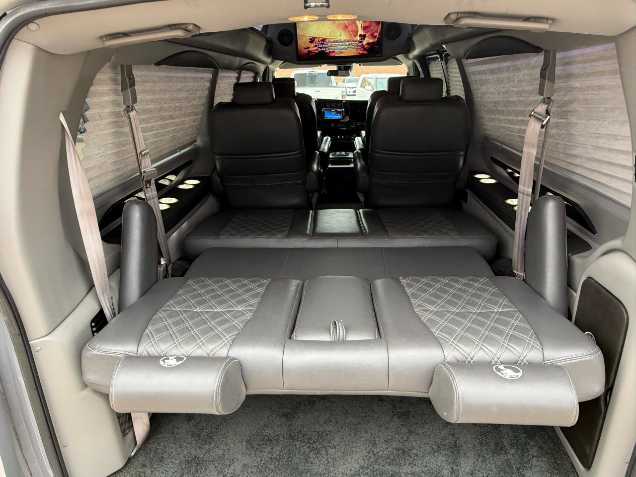 Used 2022 Chevrolet Express 2500 Extended w/ Enhanced Convenience Package image 50