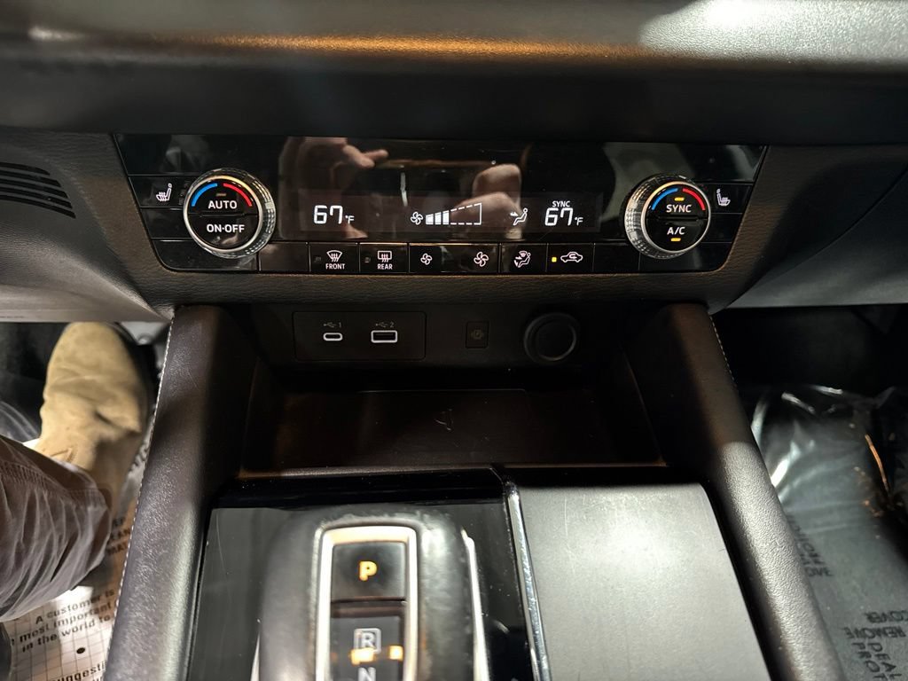 Used 2024 Mitsubishi Outlander SE FWD image 28