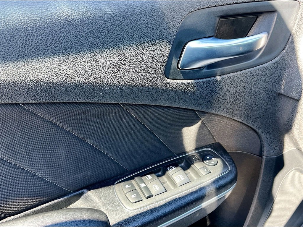 Used 2022 Dodge Charger SXT image 17
