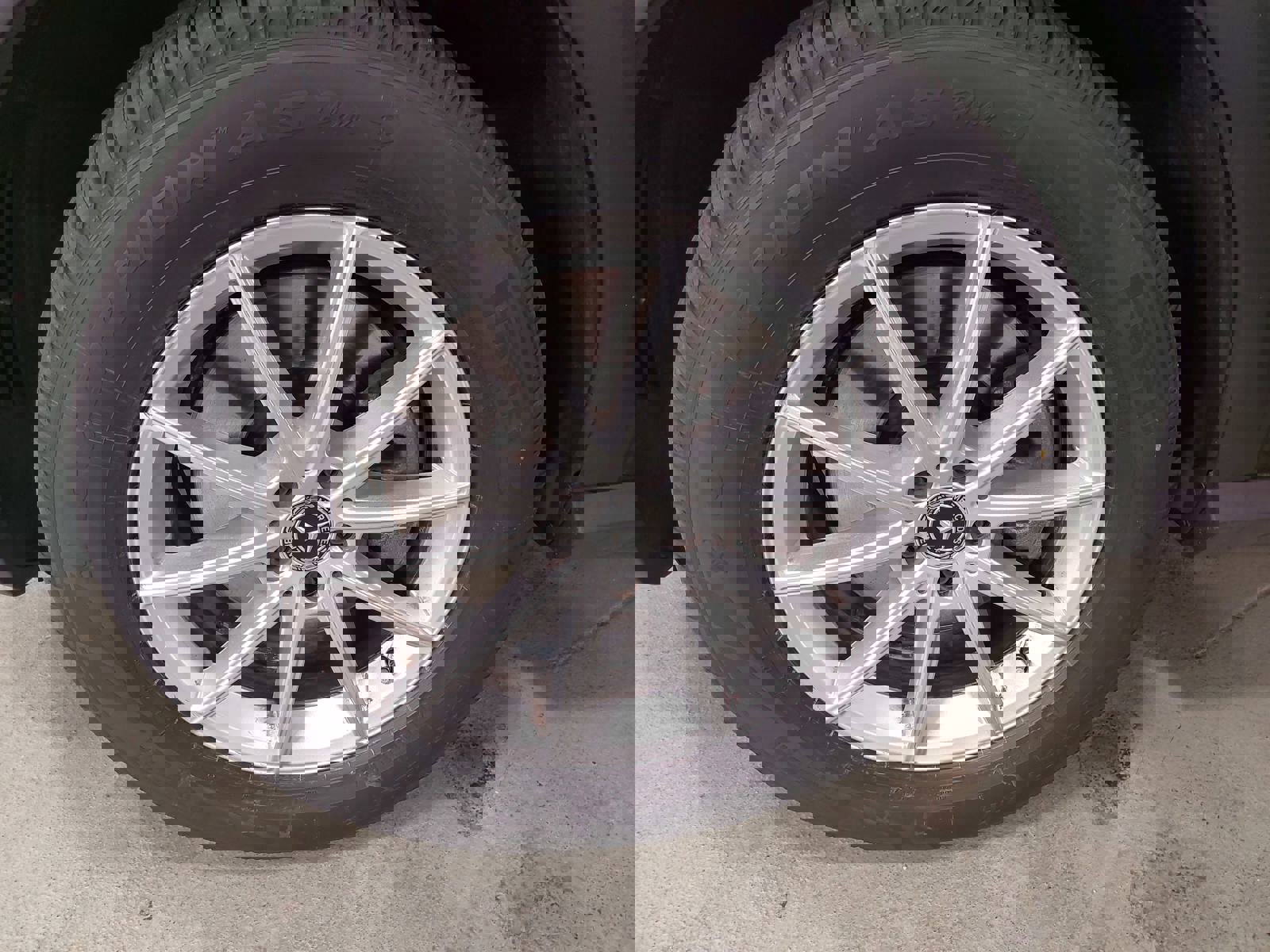 Used 2024 Mercedes-Benz GLE 450e 4MATIC image 35