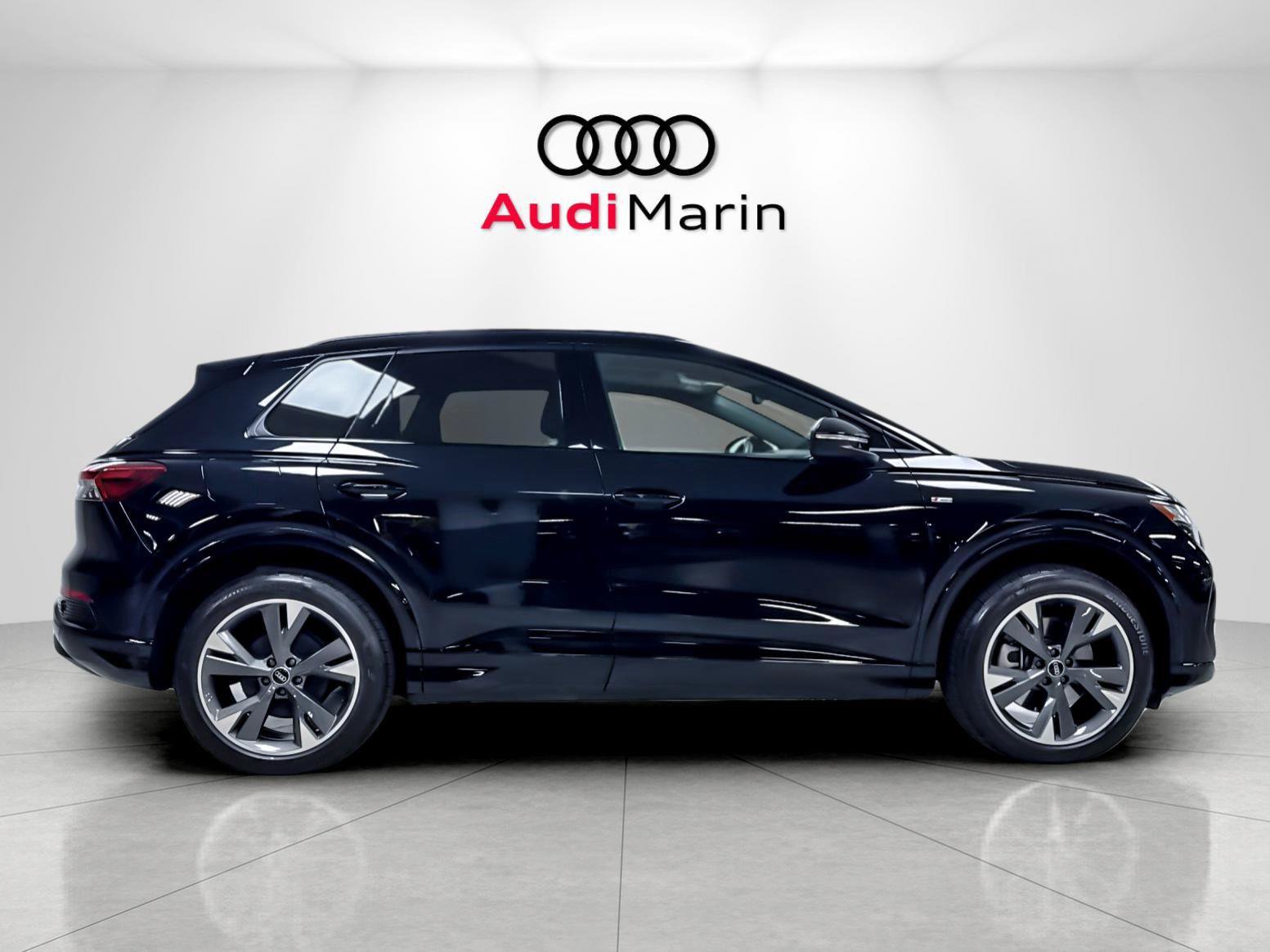 Certified 2023 Audi Q4 e-tron Premium Plus w/ Premium Plus AWD/4WD image 6