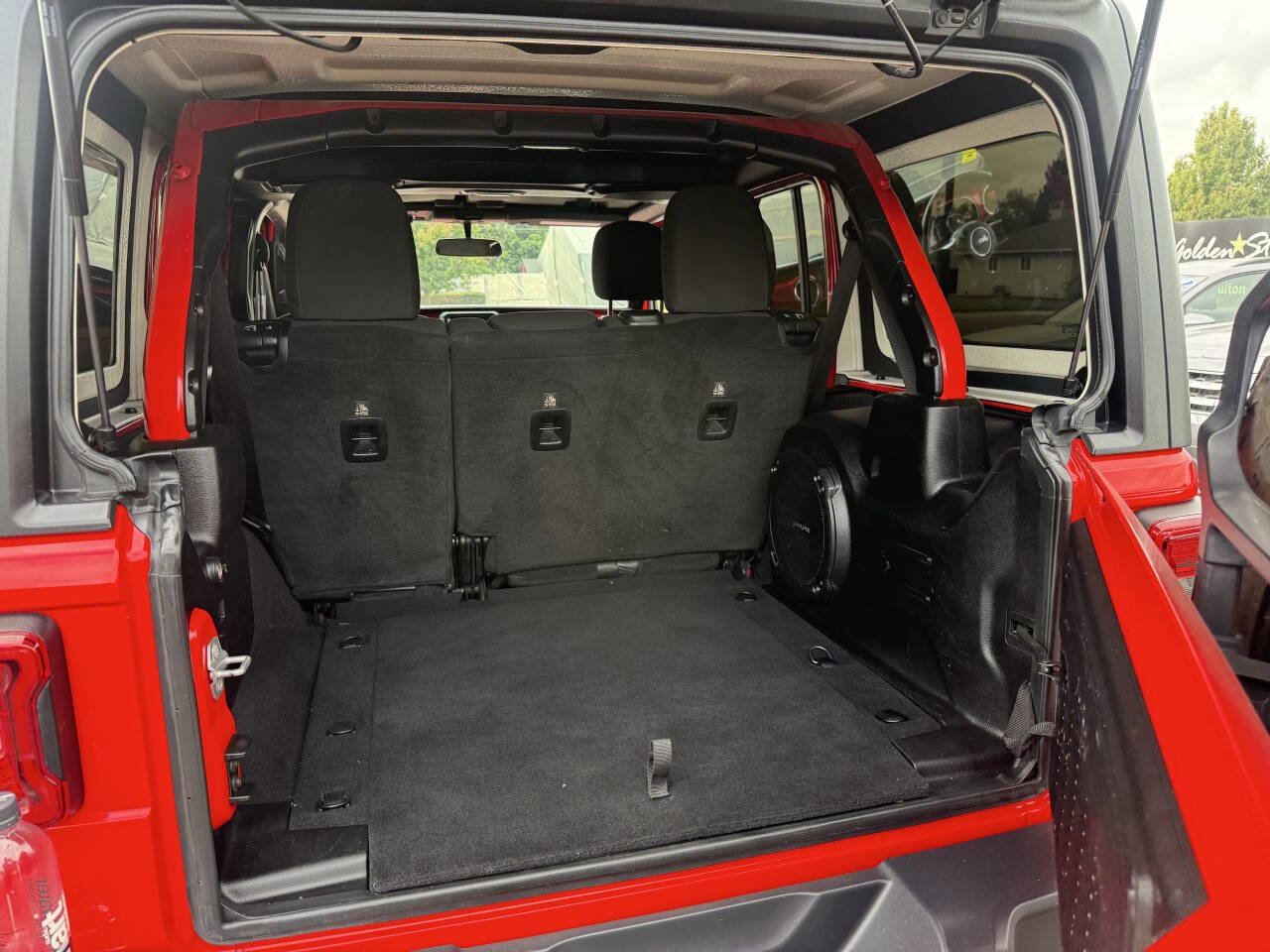Used 2019 Jeep Wrangler Unlimited Rubicon w/ LED Lighting Group image 23