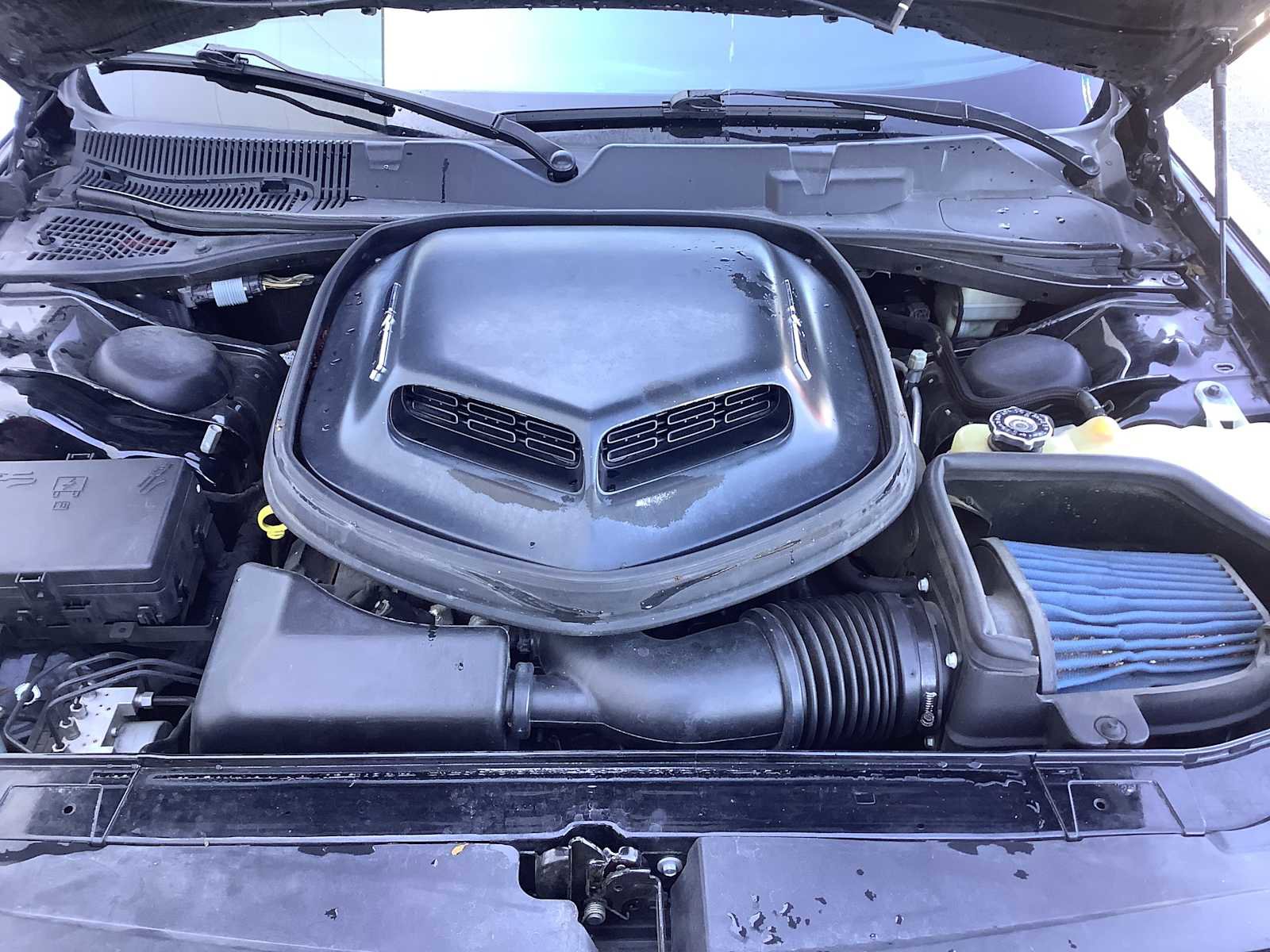 Used 2015 Dodge Challenger R/T Plus RWD image 8