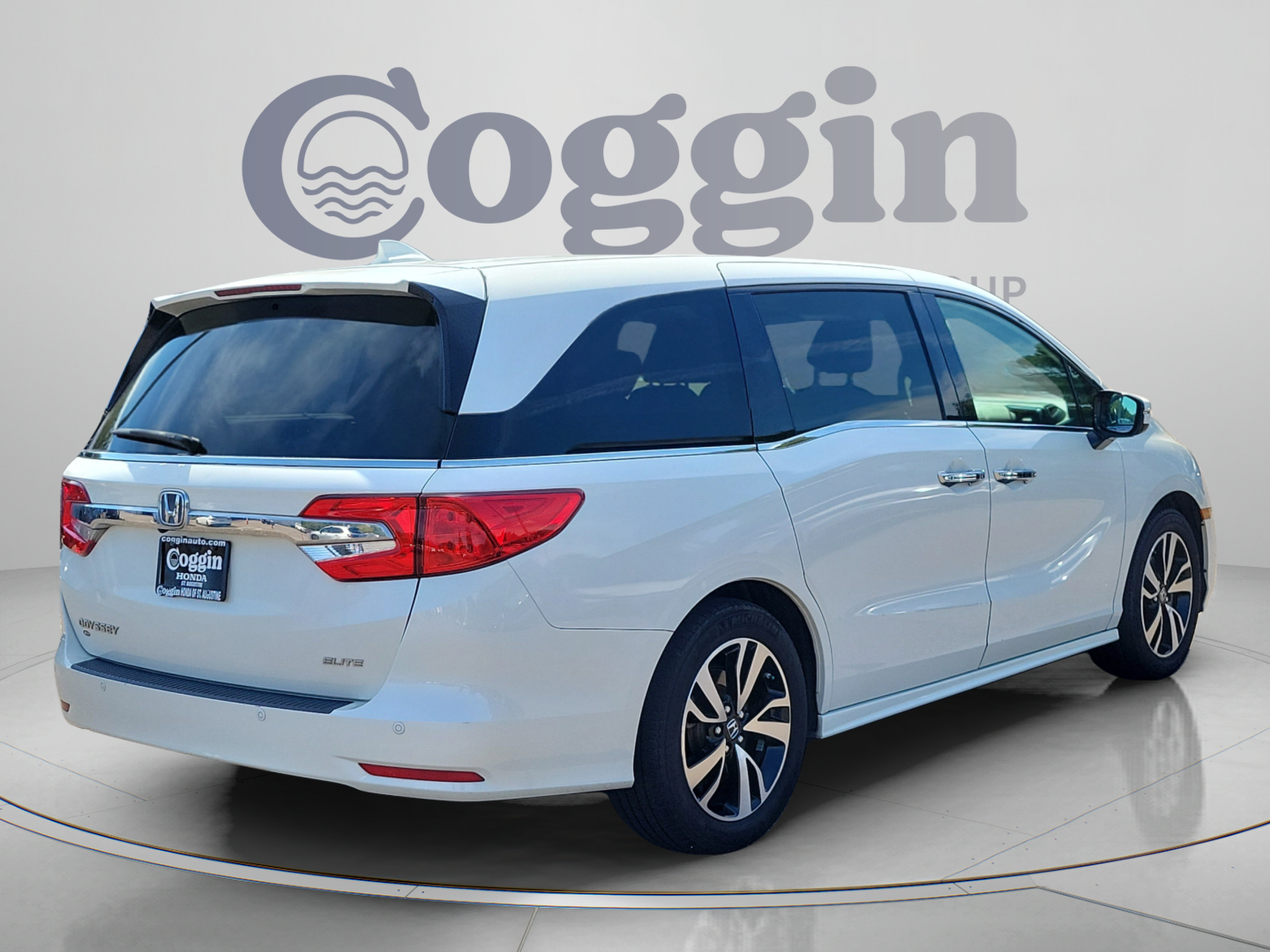 Certified 2018 Honda Odyssey Elite image 5