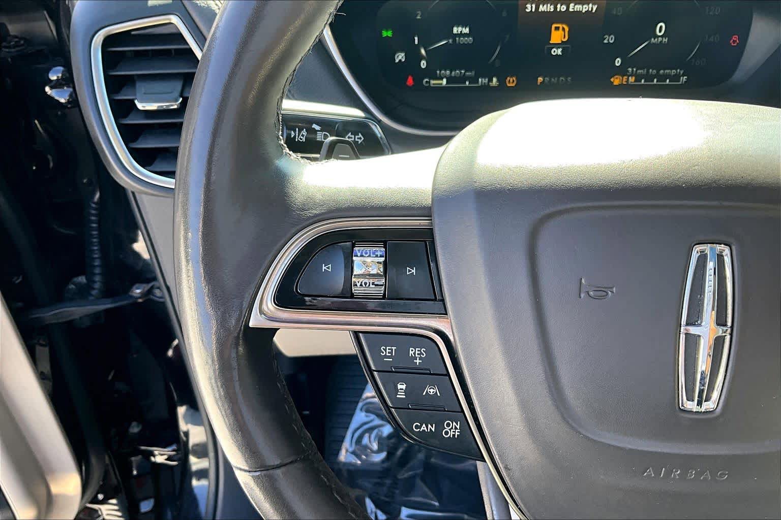 Used 2019 Lincoln Nautilus Reserve w/ Driver Assistance Package AWD/4WD image 23