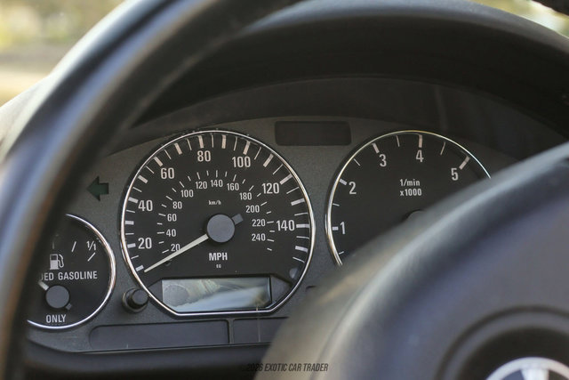 Used 2000 BMW Z3 2.5i image 41