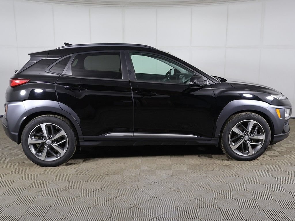Used 2021 Hyundai Kona Ultimate w/ Cargo Package AWD/4WD image 16