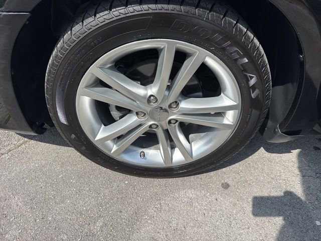 Used 2013 Dodge Avenger SXT w/ Rallye Appearance Group FWD image 16