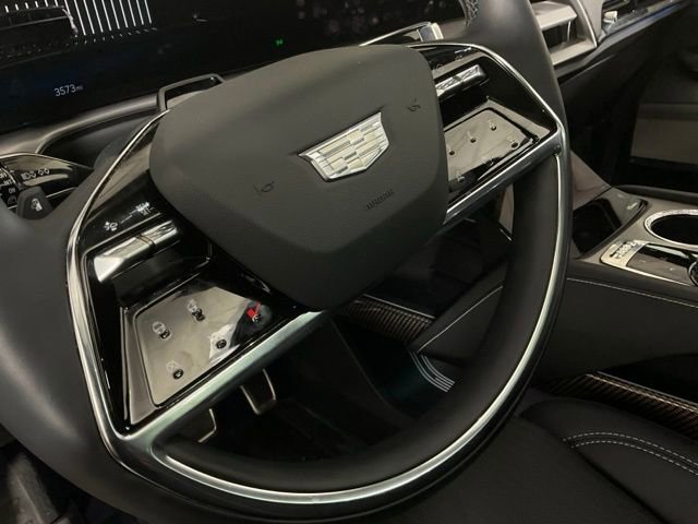 New 2026 Cadillac Vistiq Sport w/ LPO, Floor Liner Package image 17