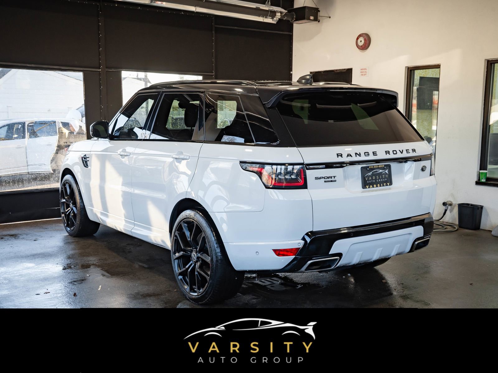 Used 2020 Land Rover Range Rover Sport HSE Dynamic AWD/4WD image 6