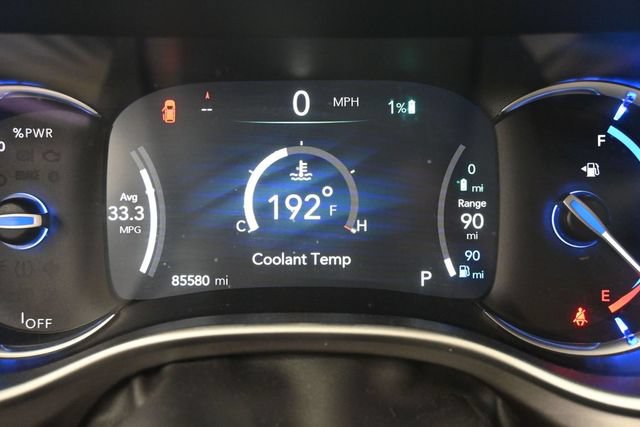 Used 2024 Chrysler Pacifica Limited FWD image 36