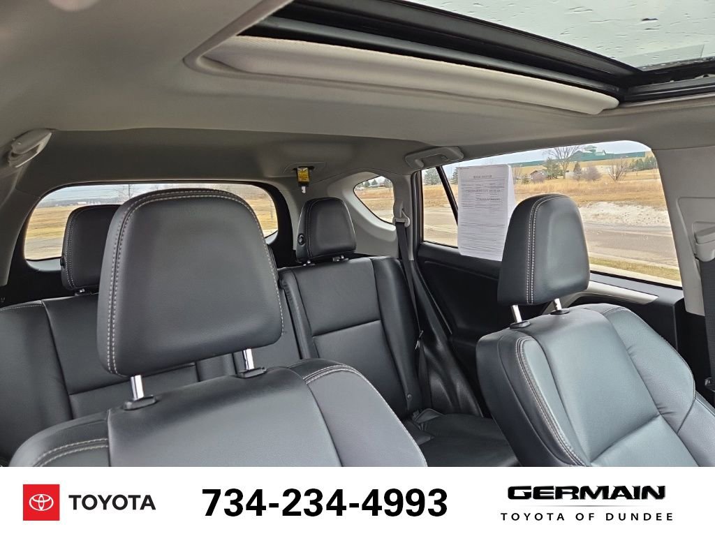 Used 2015 Toyota RAV4 Limited image 16